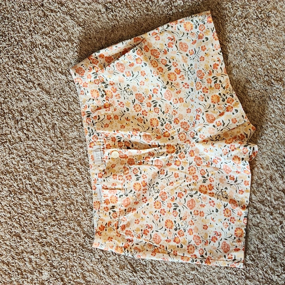 Ann Taylor Loft Floral Cotton Shorts orange  size 14 mid rise EUC